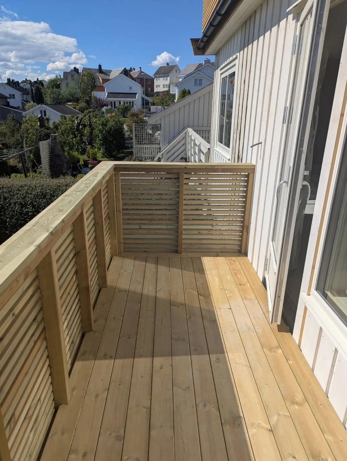 Terrassegulv og rekkverk