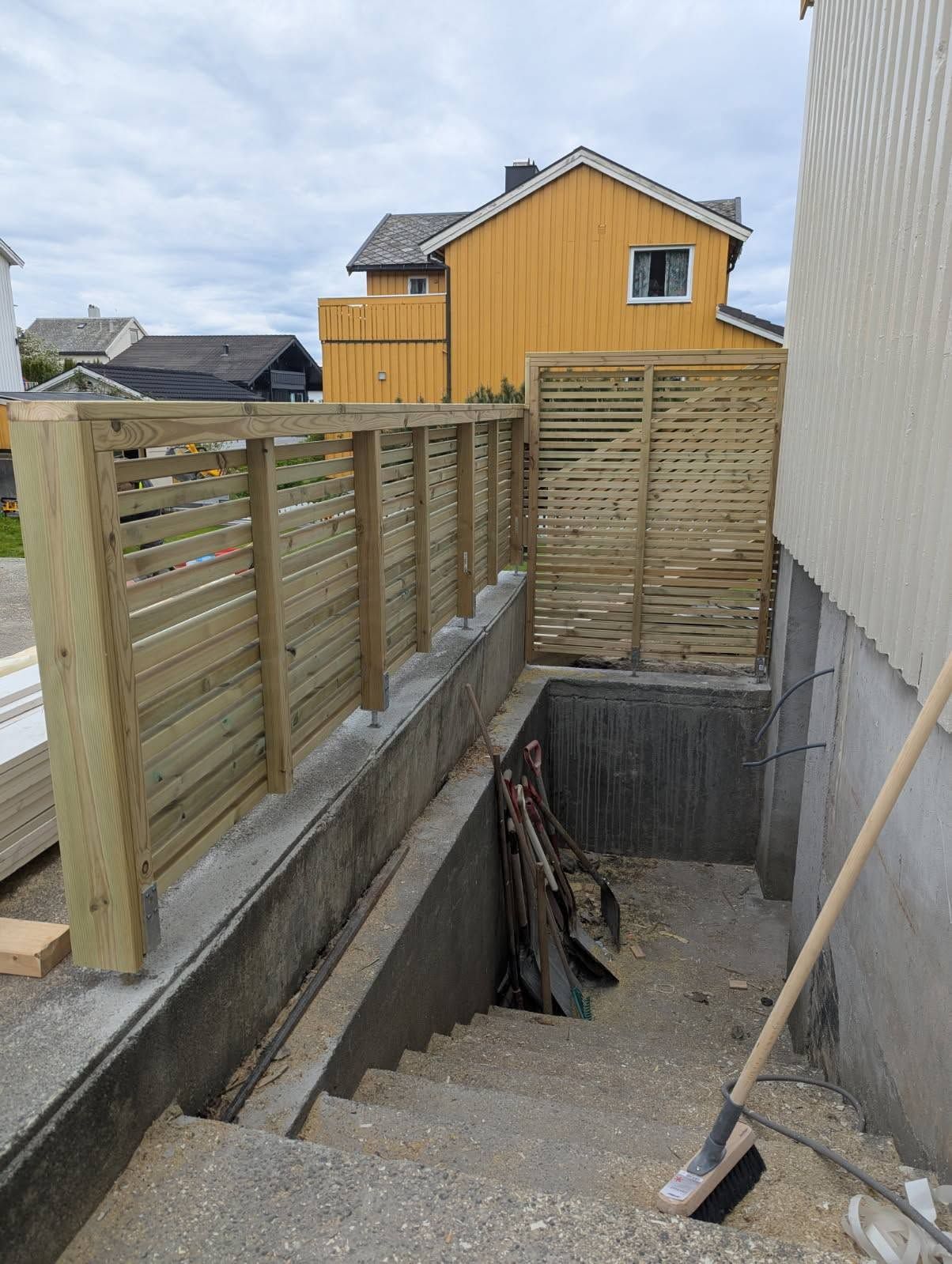 Utvendig arbeid ved bolig